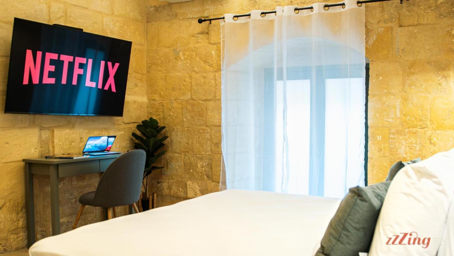 A Traditional Maltese Home In The Three Cities 比尔古 外观 照片